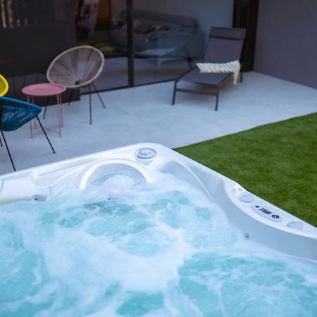Casa De Nero - Premium House With Jacuzzi Next To Golf Course Villa Caleta De Velez Kültér fotó