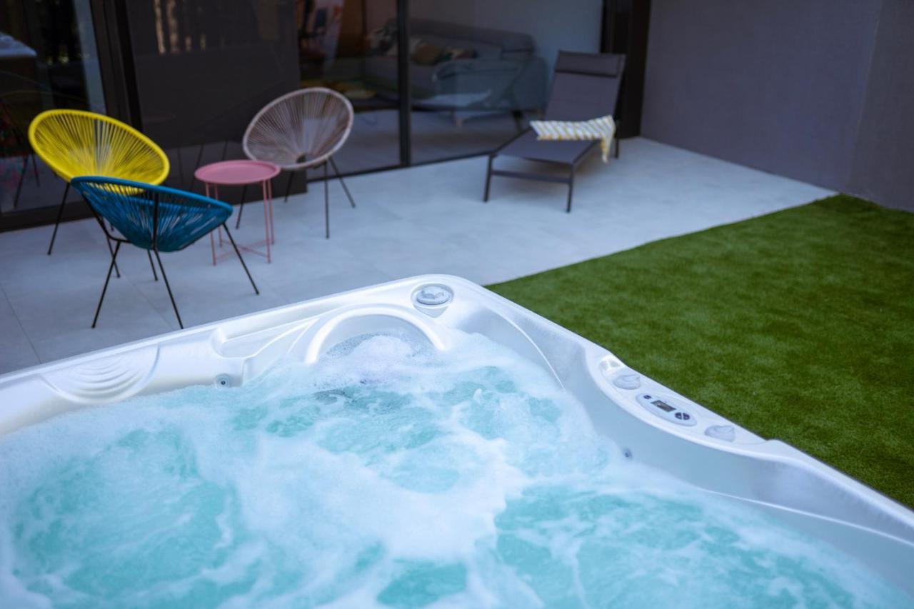 Casa De Nero - Premium House With Jacuzzi Next To Golf Course Villa Caleta De Velez Kültér fotó